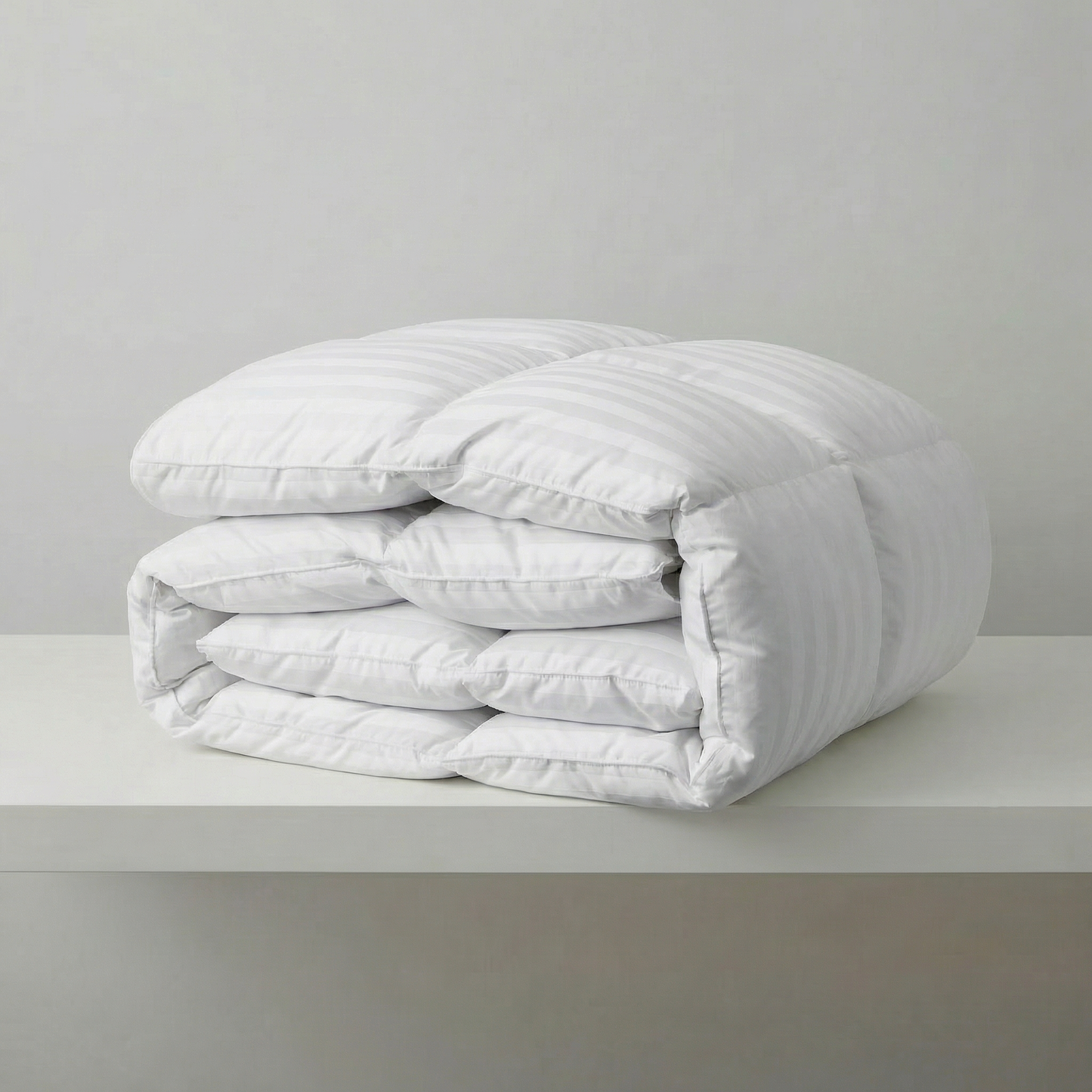 لحاف فندقي | مايكرو فايبر | قماش قطن/ستان  | ضمان ١٢ شهر